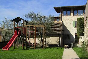 Borgo Alba Apt. w/ Shared Pool
