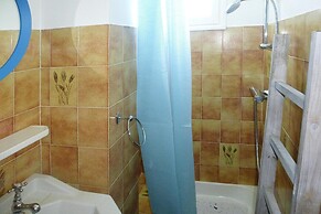 Holiday Home Near Village Centre and Beach