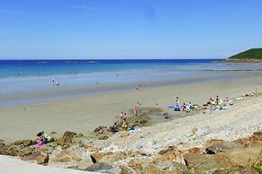 Holiday Home Near Village Centre and Beach