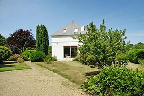 Holiday Home Near Village Centre and Beach