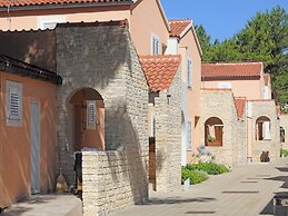 Apartments in Zaton Holiday Resort With Pool