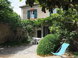 Charming Provencal Holiday Home With Garden