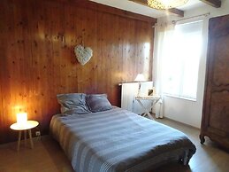 Norman Property With Pool, bay of Mont St. Michel