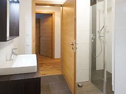 Kitzbuhel Alpine Lodge With Private Infrared Sauna