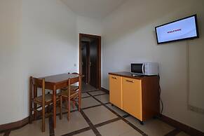 Bungalow in Caorle With Garden Furniture