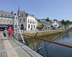 Semi-detached Houses, Etables-sur-mer