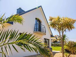 Comfortable Villa Near Beach, Plougasnou