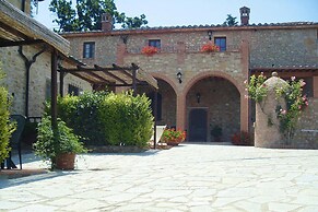 Apartment in Volterra With Panoramic Views