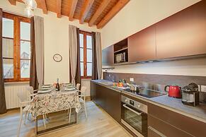 Residenza Faust-historical Center Sal