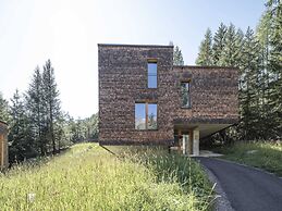 Chalet Resort Near Lake