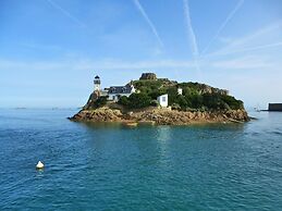 Premium Holiday Home With sea View