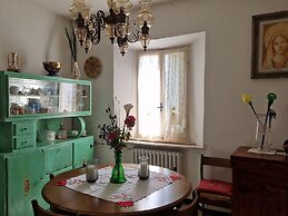 Flat in Fratte Rosa in the Historic Centre-formerly TUI Ferienhaus