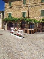 Flat in Fratte Rosa in the Historic Centre-formerly TUI Ferienhaus