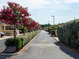 Comfortable Terraced House in the Domaine Les Tamaris et Les Portes du