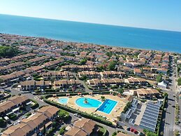 Comfortable Terraced House in the Domaine Les Tamaris et Les Portes du