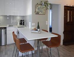 Apartment, Beg Meil