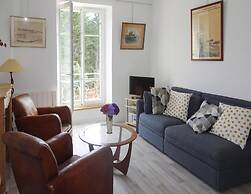 Apartment, Beg Meil