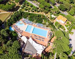 Bungalow in San Vincenzo With Shared Pool