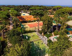 Bungalow in San Vincenzo With Shared Pool