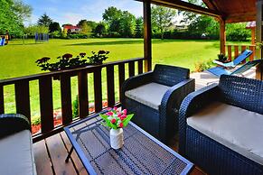 Comfortable Holiday Cottages, Ustronie Morskie