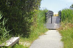 Apartment With Balcony or Small Garden