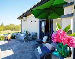 Beautiful Terraced House for 5 People, Mielenko