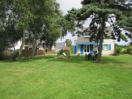 Breton House With Enclosed Garden