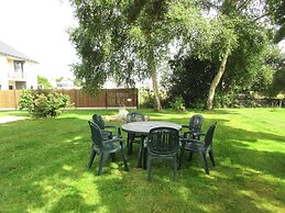 Breton House With Enclosed Garden
