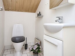 8 Person Holiday Home in Oksbol