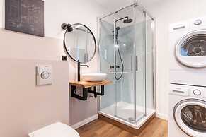 Doppelhaushaelfte in Tating