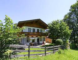 Holiday Home Emberger, Fugen