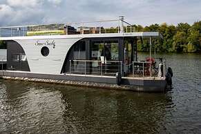 Houseboat on the Dahme, Wildau