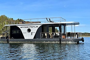 Houseboat on the Dahme, Wildau
