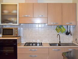 Pretty Holiday Home Casa Luca With Above-ground Pool in Capezzano Pian