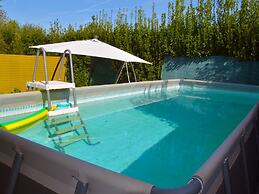 Pretty Holiday Home Casa Luca With Above-ground Pool in Capezzano Pian