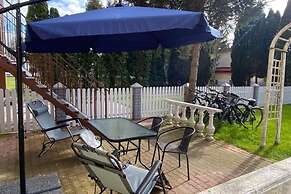 Large Holiday Apartment With a Garden in Stepnica