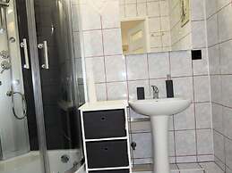 Large Holiday Apartment With a Garden in Stepnica