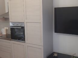 Apartment Lug With Pool