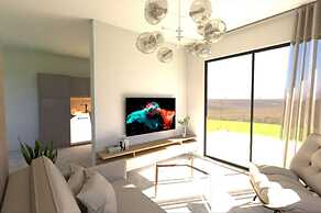 Apartment Lug With Pool