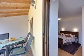 Holiday Home Ema in Tar - Vabriga