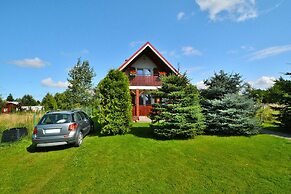 Holiday Home With Private Garden, Wicie