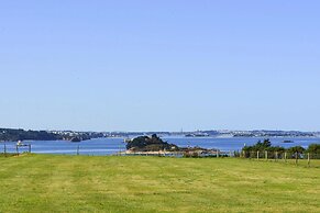 Holiday Home With sea View, Plougasnou