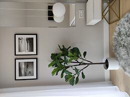 A Comfortable Apartment With a Swimming Pool and Sauna in Dziwnow for 