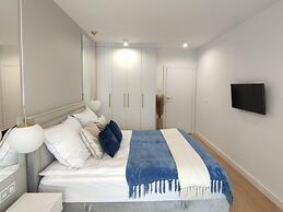 A Comfortable Apartment With a Swimming Pool and Sauna in Dziwnow for 