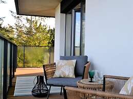 A Comfortable Apartment With a Swimming Pool and Sauna in Dziwnow for 