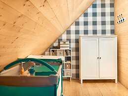 Holiday Home for 6 People With Sauna and hot tub