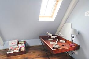 Charming Holiday Home Near the Beach, Locquemeau