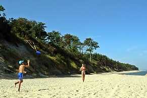 Cozy Cottage for 2 People Near the Sandy Beach