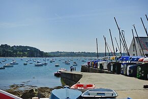 Comfortable Country Villa, Near Coast, Plougasnou