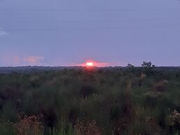 Apartment Lug With Pool for six Person